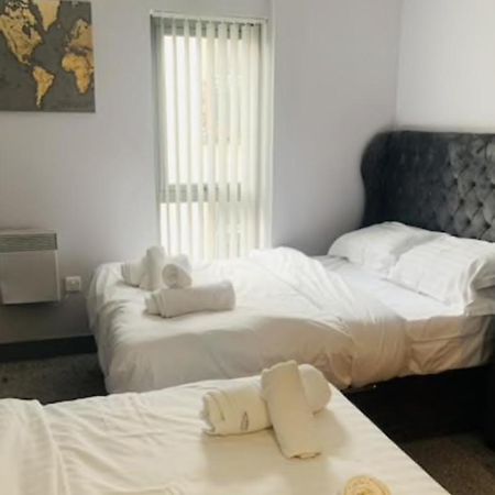 ליברפול 2 Bedroom Free Parking By Concert Square Sleeps 8 מראה חיצוני תמונה