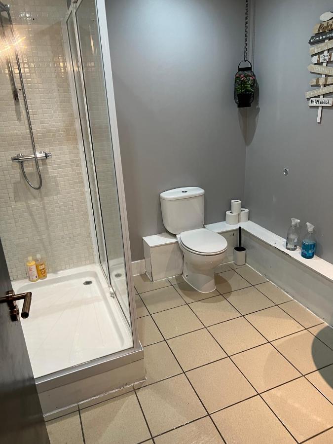 ליברפול 2 Bedroom Free Parking By Concert Square Sleeps 8 מראה חיצוני תמונה