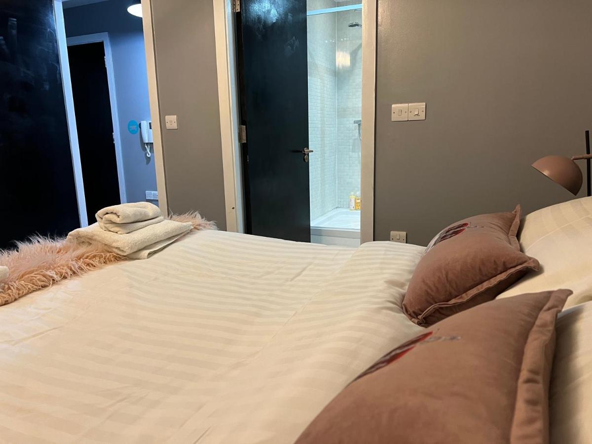 ליברפול 2 Bedroom Free Parking By Concert Square Sleeps 8 מראה חיצוני תמונה