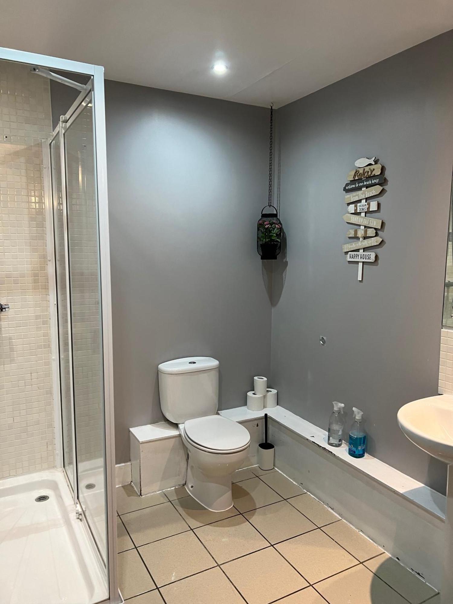 ליברפול 2 Bedroom Free Parking By Concert Square Sleeps 8 מראה חיצוני תמונה